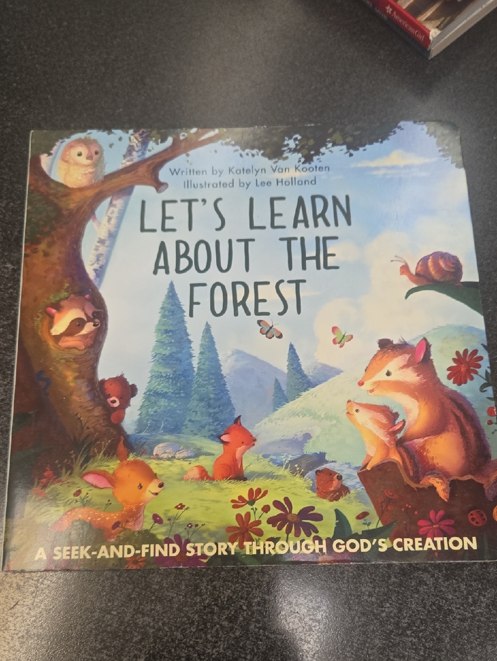 Let's Learn About the Forest - Illustrated Kids Learning Book (Blue)